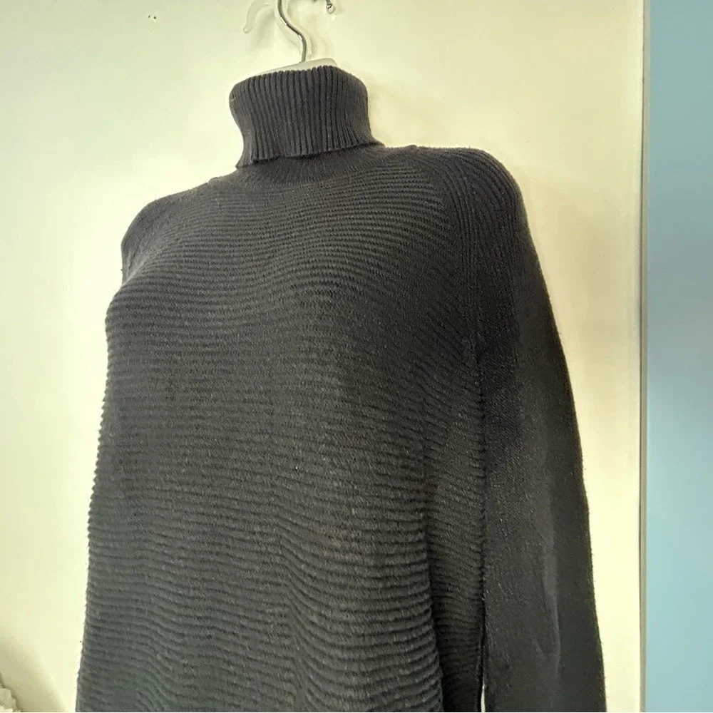 Simply Vera Vera Wang Black Goth Turtleneck‎ Sweater w/Tie Small